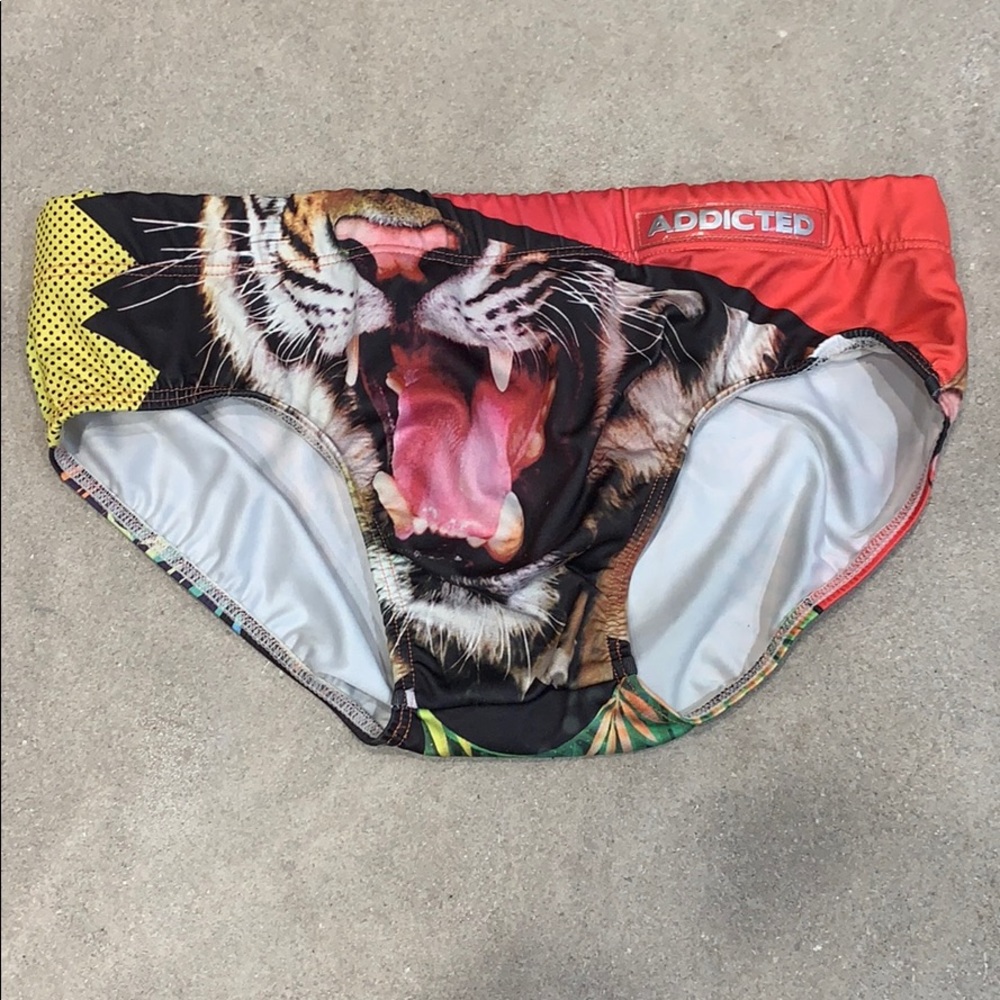 Men’s swimwear briefs